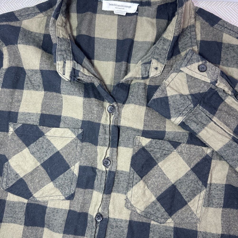 Beach Lunch Lounge Women's Small Plaid Flannel Shirt‎ Ruffle Back